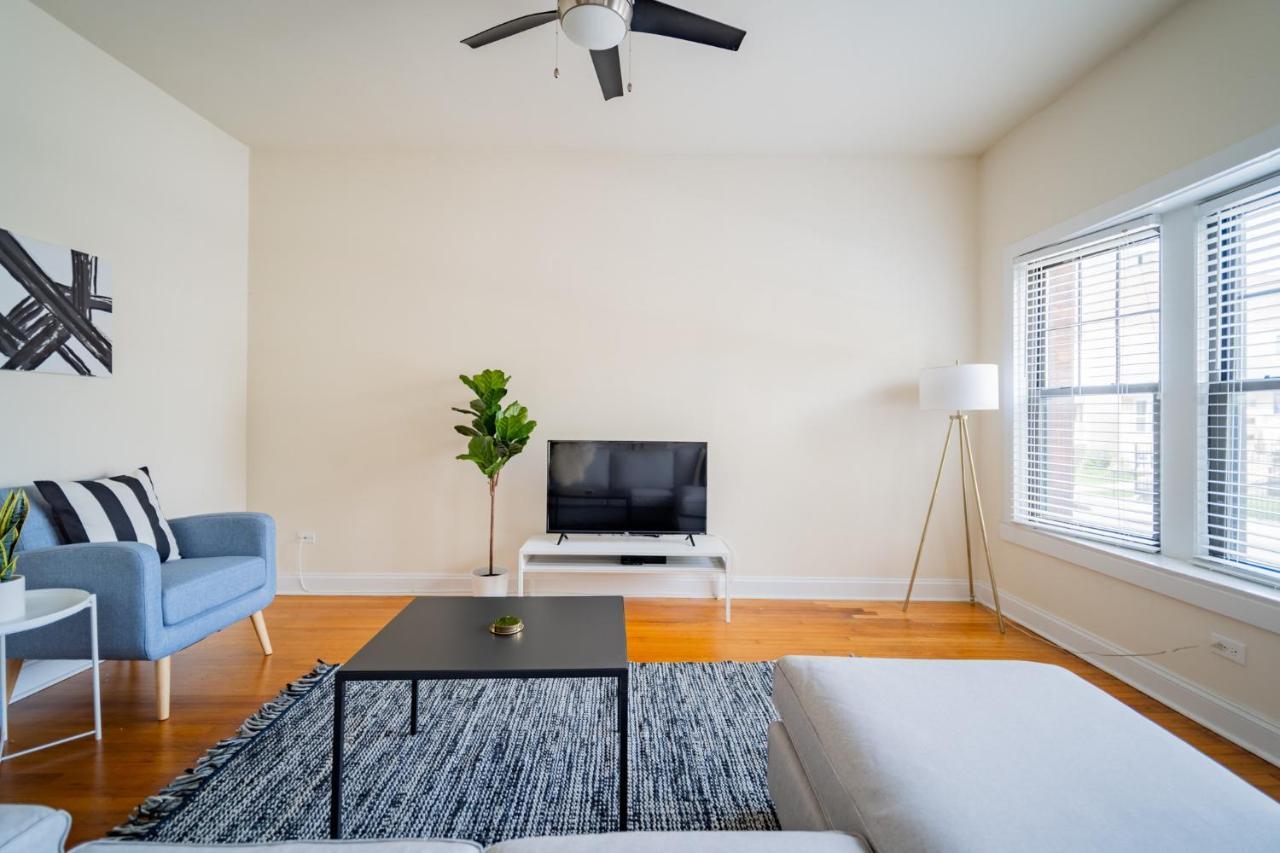3-Bedroom Gem Apt With In-Unit Laundry - Lawndale 1 & 2 Rep Chicago Exterior photo