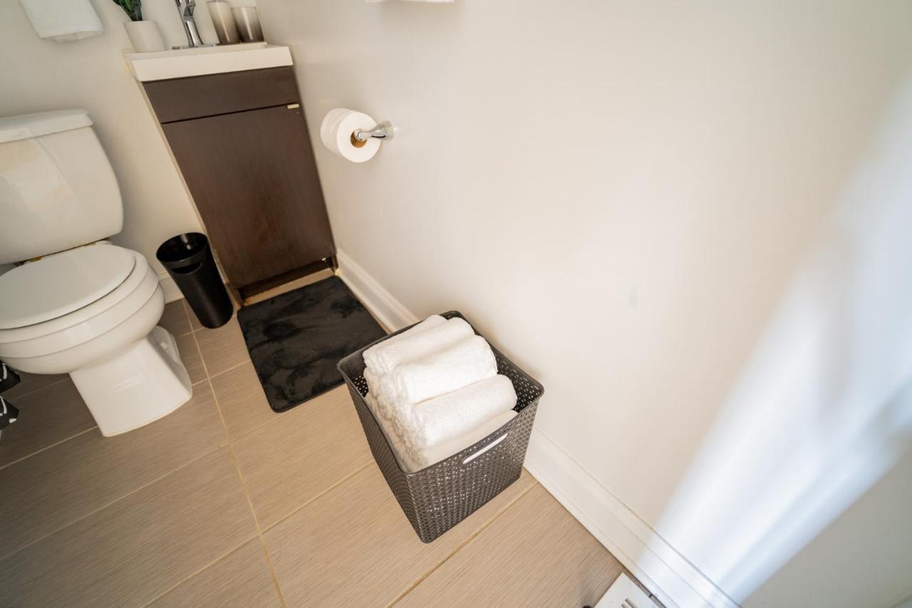 3-Bedroom Gem Apt With In-Unit Laundry - Lawndale 1 & 2 Rep Chicago Exterior photo